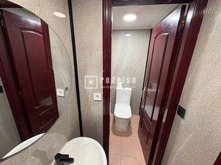 Local comercial en venta en Puerta del Ángel en Madrid