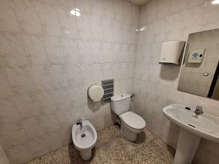 Local comercial en venta en Martorell