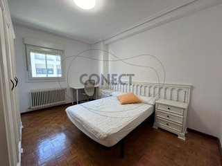 Piso en alquiler en Ermitagaña - Mendebaldea en Pamplona