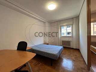 Piso en alquiler en Ermitagaña - Mendebaldea en Pamplona