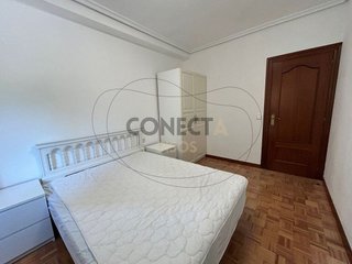 Piso en alquiler en Ermitagaña - Mendebaldea en Pamplona