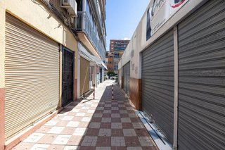 Local comercial en venta en Polígono Cartuja – La Paz en Granada