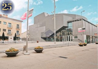 Local comercial en venta en Centre - Eixample – Can Llobet – Can Serra en Barbera del Vallès