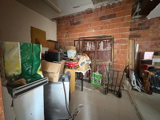 Local comercial en venta en Playa de la Fontanilla en Marbella