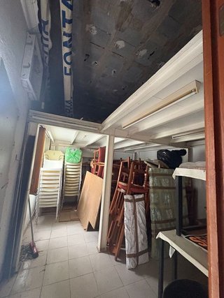 Local comercial en venta en Playa de la Fontanilla en Marbella