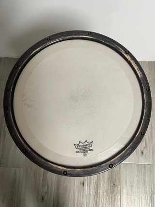 Caja de batería artesanal