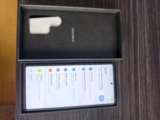 Samsung Galaxy S25 Ultra gris titanio