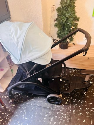 Silla de paseo Bugaboo con patinete