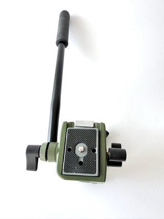Trípode Rollei+base niveladora con dos rotulas