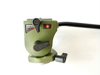 Trípode Rollei+base niveladora con dos rotulas
