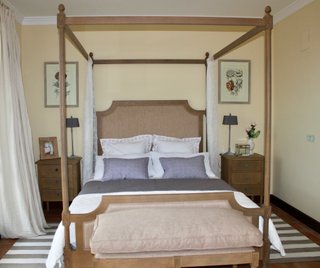 Cama Dosel Roble Macizo y Lino 160x200