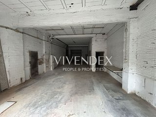 Local comercial en venta en Centre en Hospitalet de Llobregat, L´
