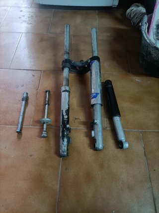 Kit suspensión y ejes bicicleta