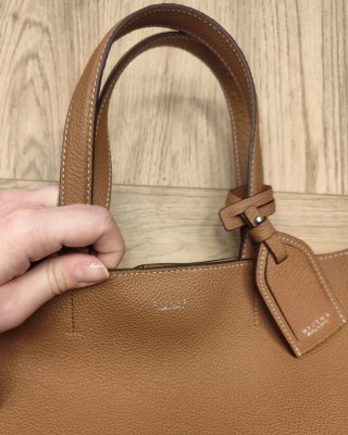 Bolso de piel Divlos marrón