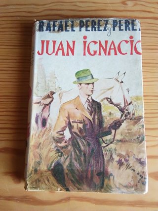 OFERTA: 50 novelas del autor RAFAEL PEREZ Y PEREZ
