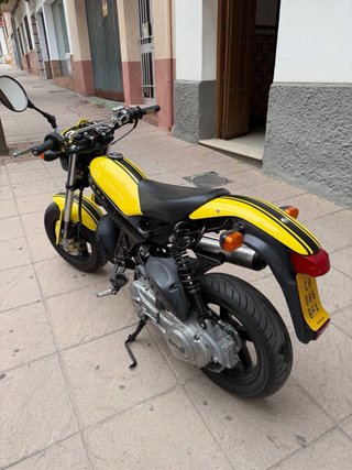 Suzuki Magic 50cc Amarillo