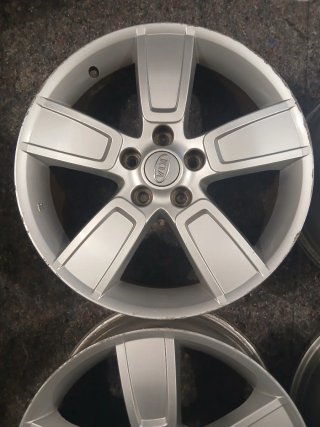 4 Cerchi 18" Originali Kia Soul