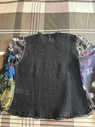 Camiseta Desigual manga estampada