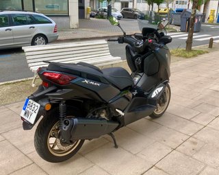 Yamaha XMAX  300 Tech Max 2024