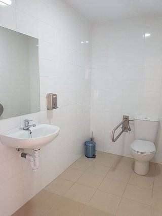 Local comercial en alquiler en Babel en Alicante