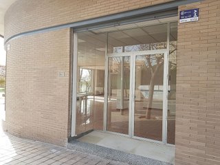 Local comercial en alquiler en Babel en Alicante
