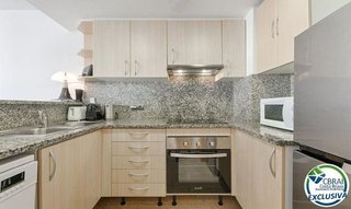 Piso en venta en Salatar en Roses