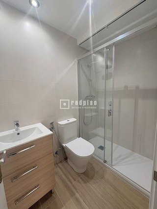 Piso en alquiler en Concepción en Madrid