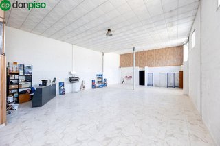 Nave industrial en venta en Cármenes - Ríos en Atarfe