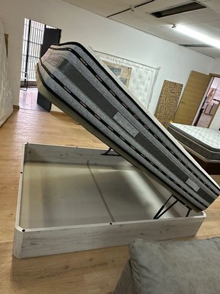 Canapés y colchones