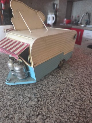 Carrito Hot Dogs Decorativo Hecho a Mano