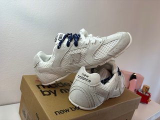 New Balance 530 Miu Miu