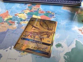 Pokemon Solgaleo GX Carta Dorada
