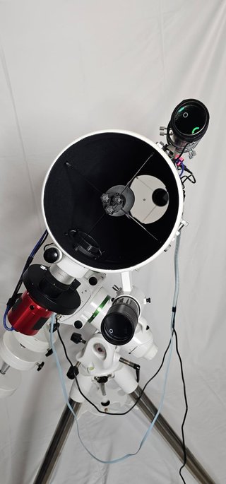 EQ6-R Pro + 200PDS + ZWO 1600MM Astrofoto