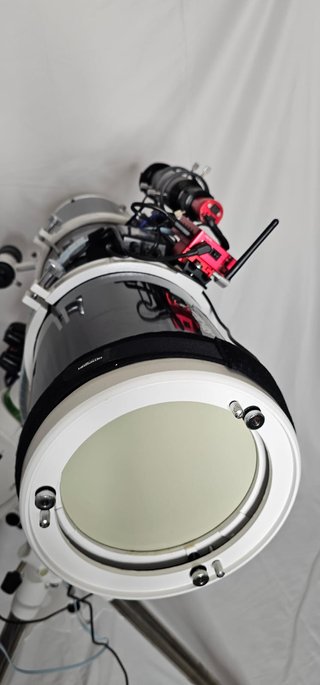 EQ6-R Pro + 200PDS + ZWO 1600MM Astrofoto