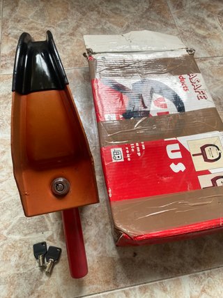 Cepo Candado Rueda Seguridad Venus