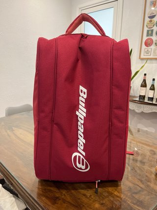 Paletero Bullpadel Rojo