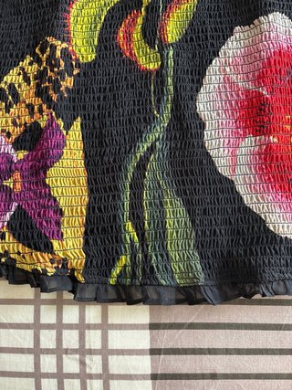 Camiseta Desigual floral manga larga