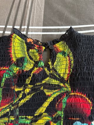 Camiseta Desigual floral manga larga