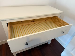 Cómoda IKEA HEMNES  de madera blanca 3 cajones