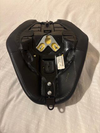 Asiento Harley-Davidson Café Racer Negro (Nuevo)