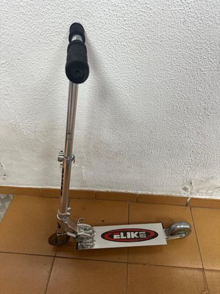 Patinete Elike plateado
