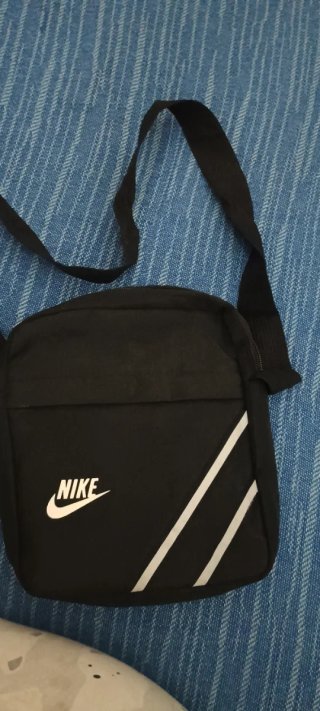 Bolso bandolera Nike negro