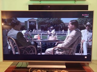 TV Philips 55 Ambilight + Barra Sonido