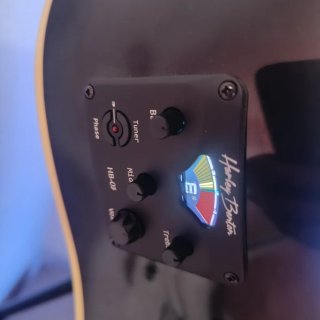 Guitarra Acústica Harley Benton (mejorada)