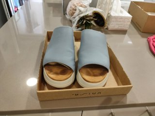 Zuecos UNISA azules mujer talla 41