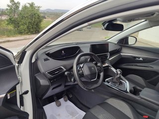 Peugeot 3008 Blue HDi 130 Active Pack