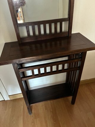 Mueble recibidor con espejo de madera