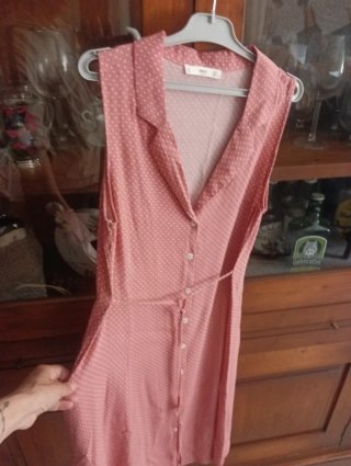 Vestido rosa Mango