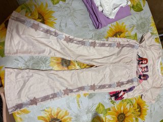 Completo Huntrix: maglietta+pantaloni ( 3 completi