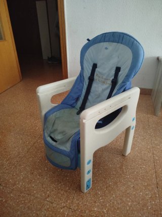 Trona de mesa azul